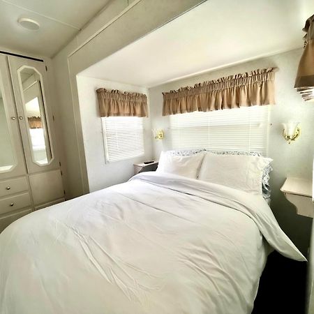 Roberts Roost Resort Quesnel Eksteriør bilde