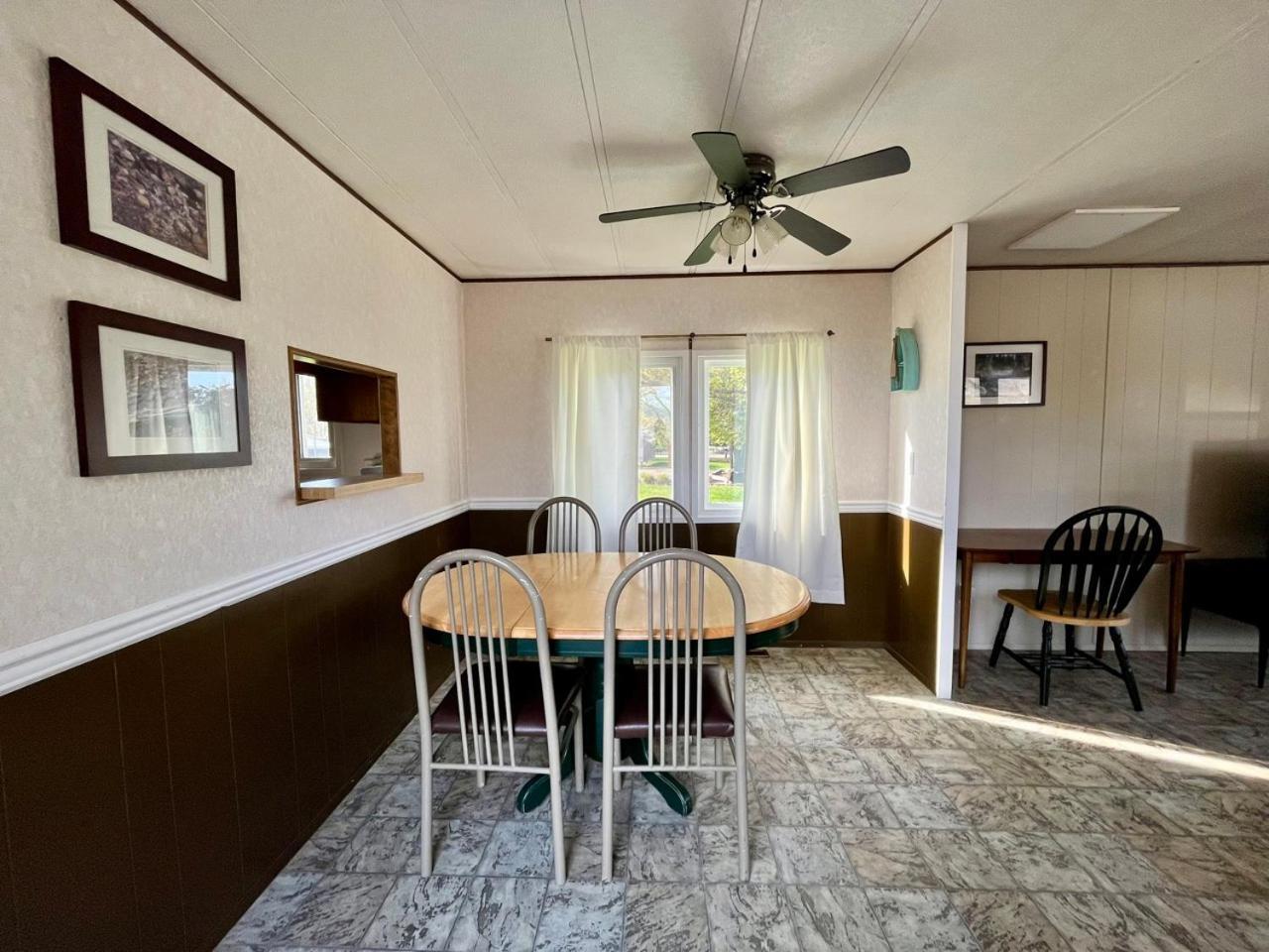 Roberts Roost Resort Quesnel Eksteriør bilde
