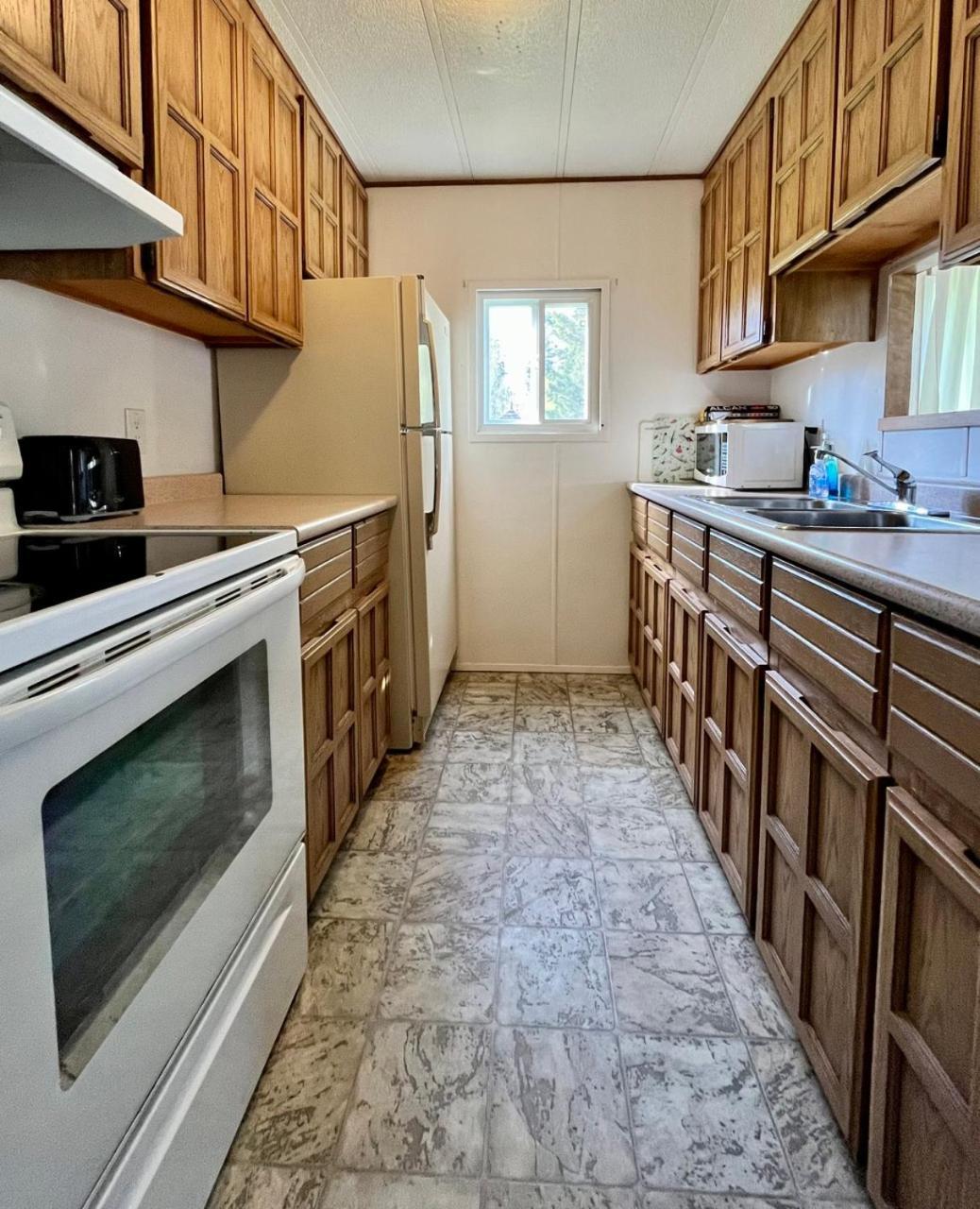 Roberts Roost Resort Quesnel Eksteriør bilde
