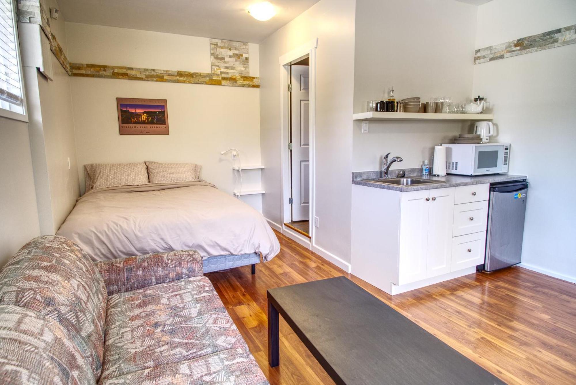 Roberts Roost Resort Quesnel Eksteriør bilde