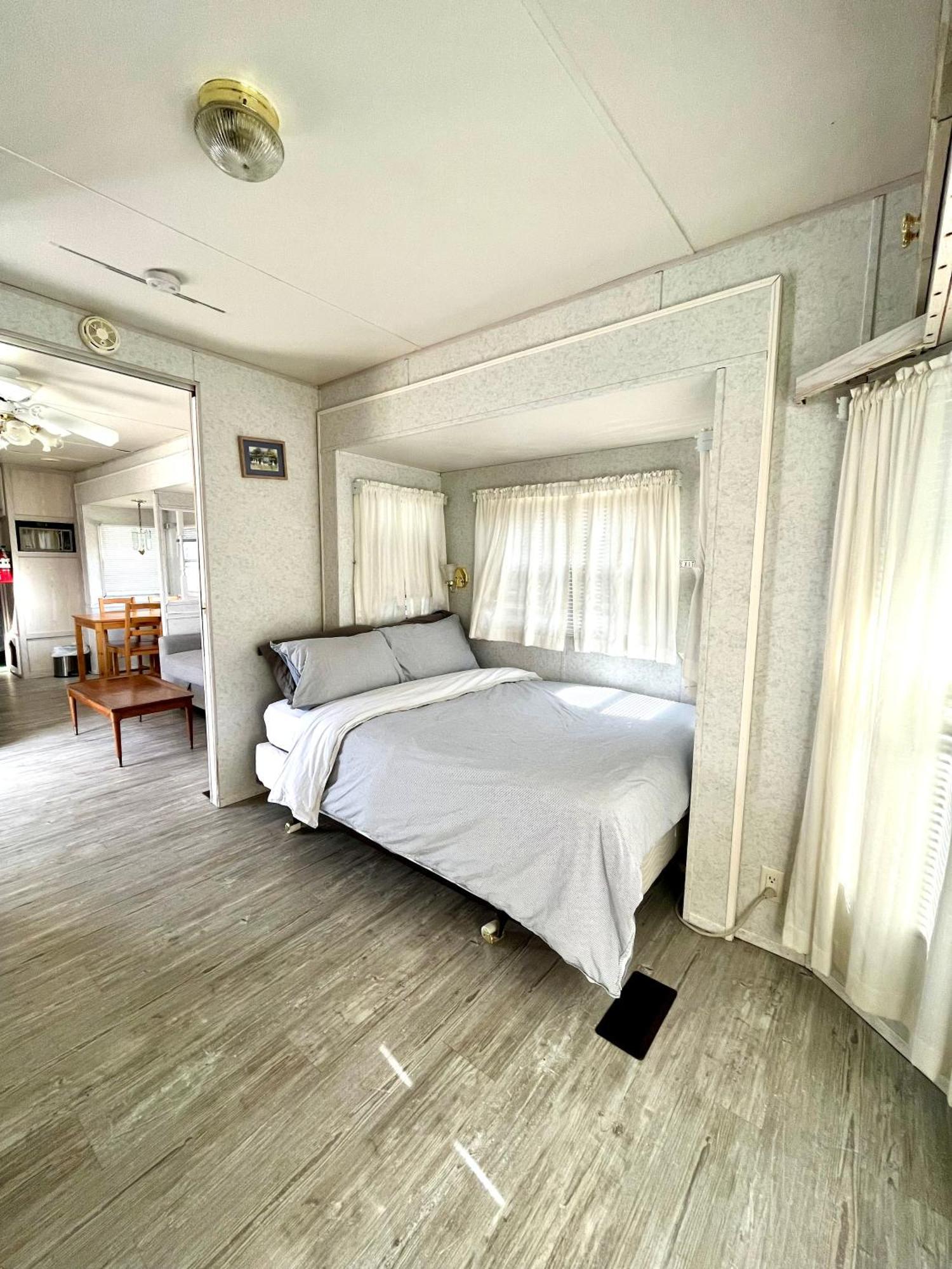 Roberts Roost Resort Quesnel Eksteriør bilde